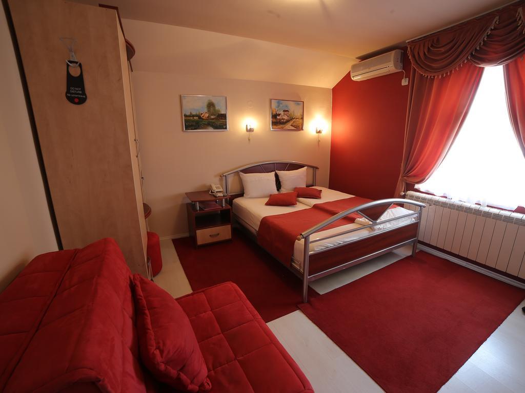 Hotel Zeneva Kragujevac Camera foto