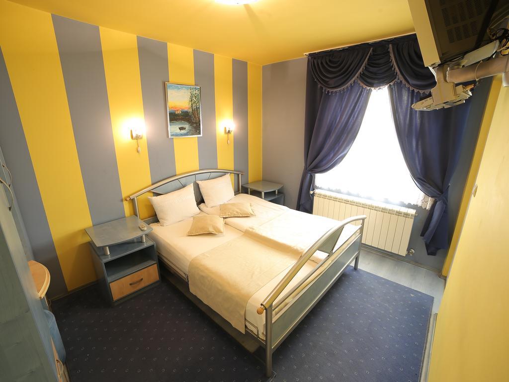 Hotel Zeneva Kragujevac Camera foto